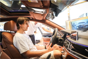 2019常州大区新BMW 7系吾悦国际商圈体验活动圆满结束(5)306