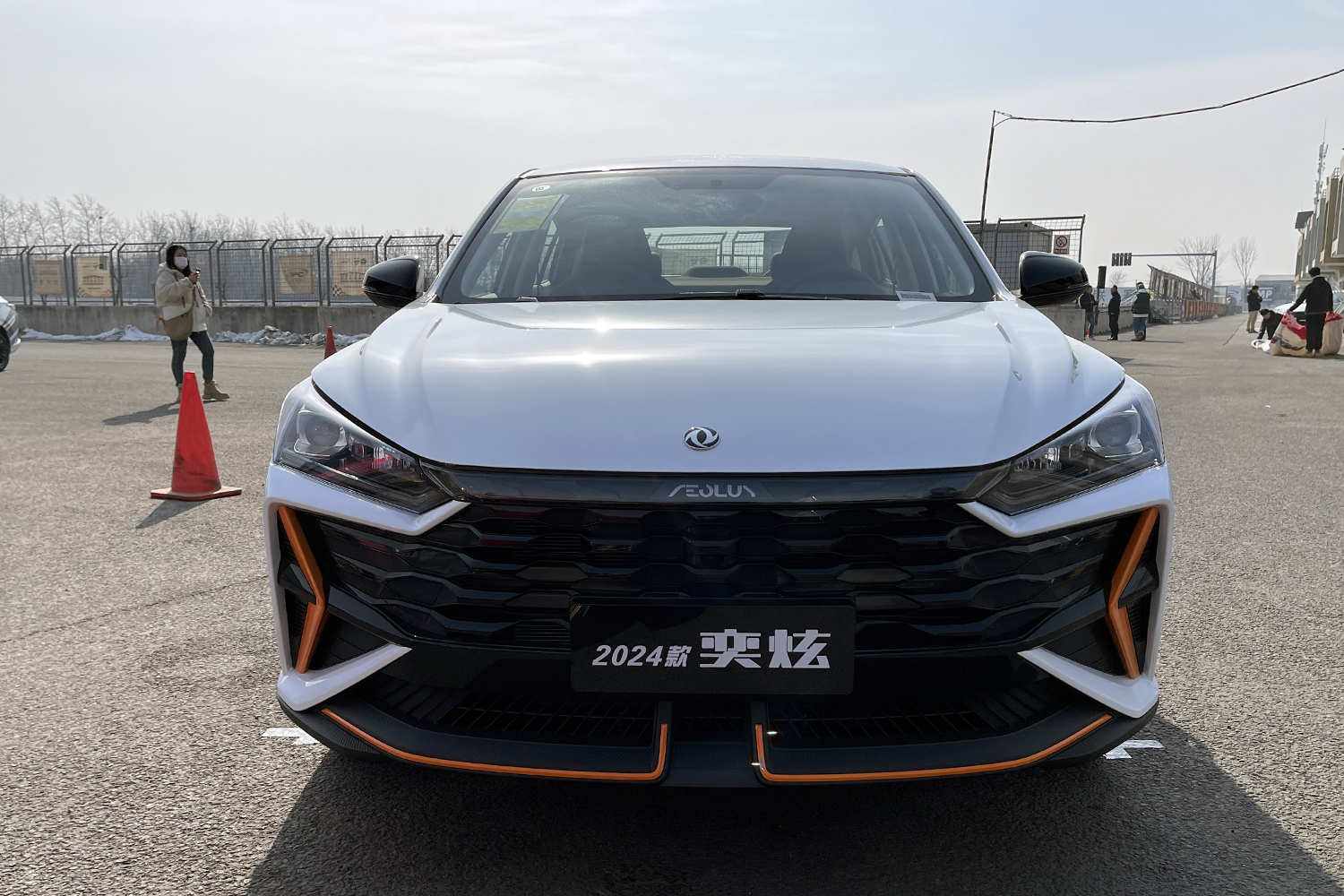 东风风神赛车学院开营 24款奕炫上市售7.79万元起